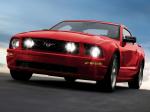 Ford Mustang GT 2005 года